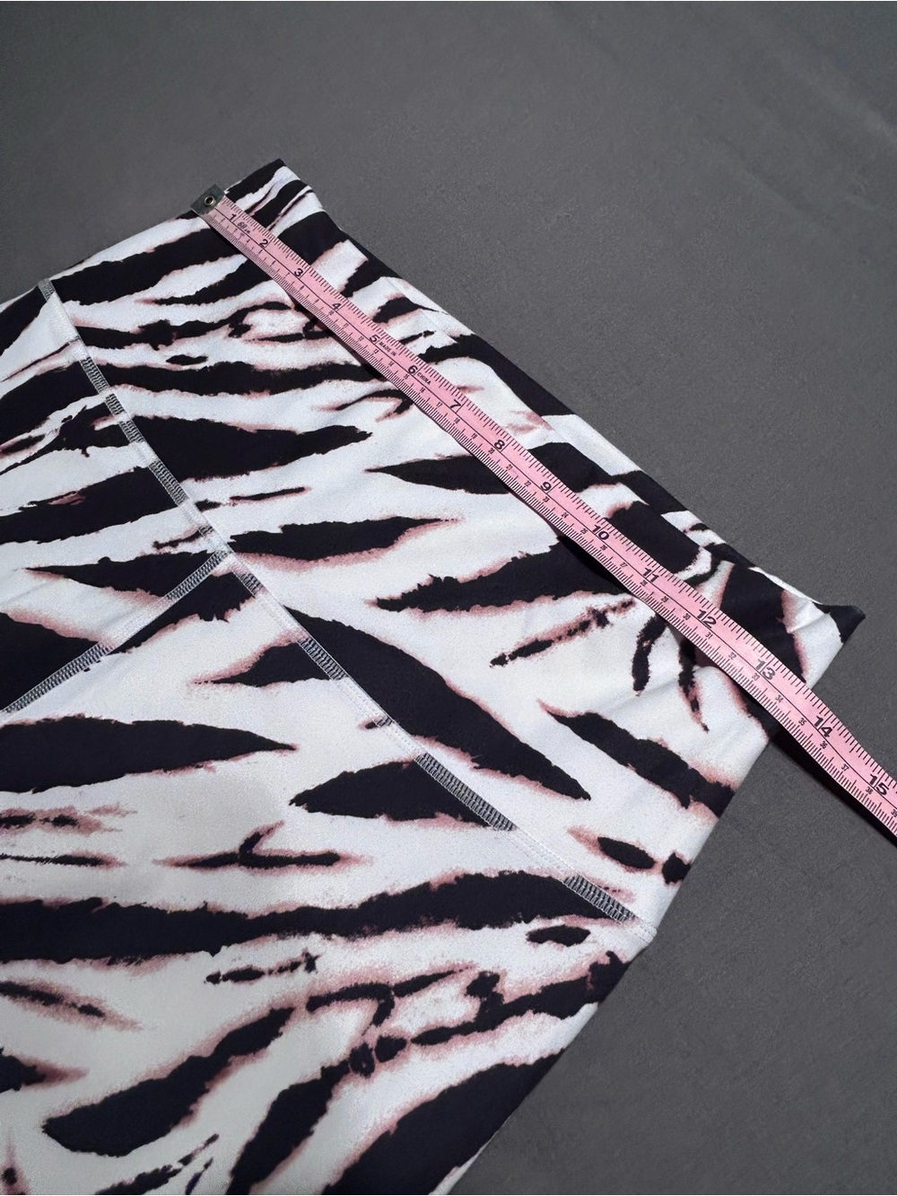 Fabletics PureLuxe High Waisted Zebra Print Leggings - Picture 5 of 6